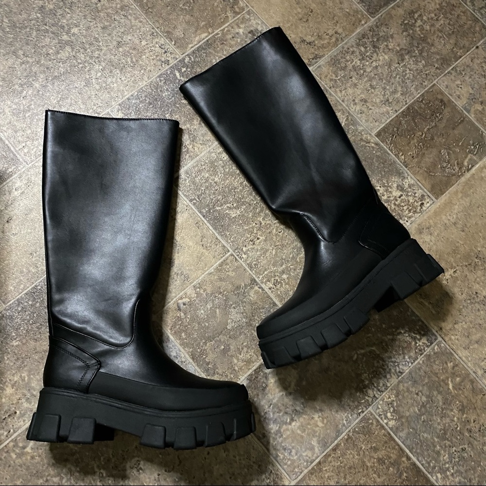 Black Chunky High Knee Circus NY Boots